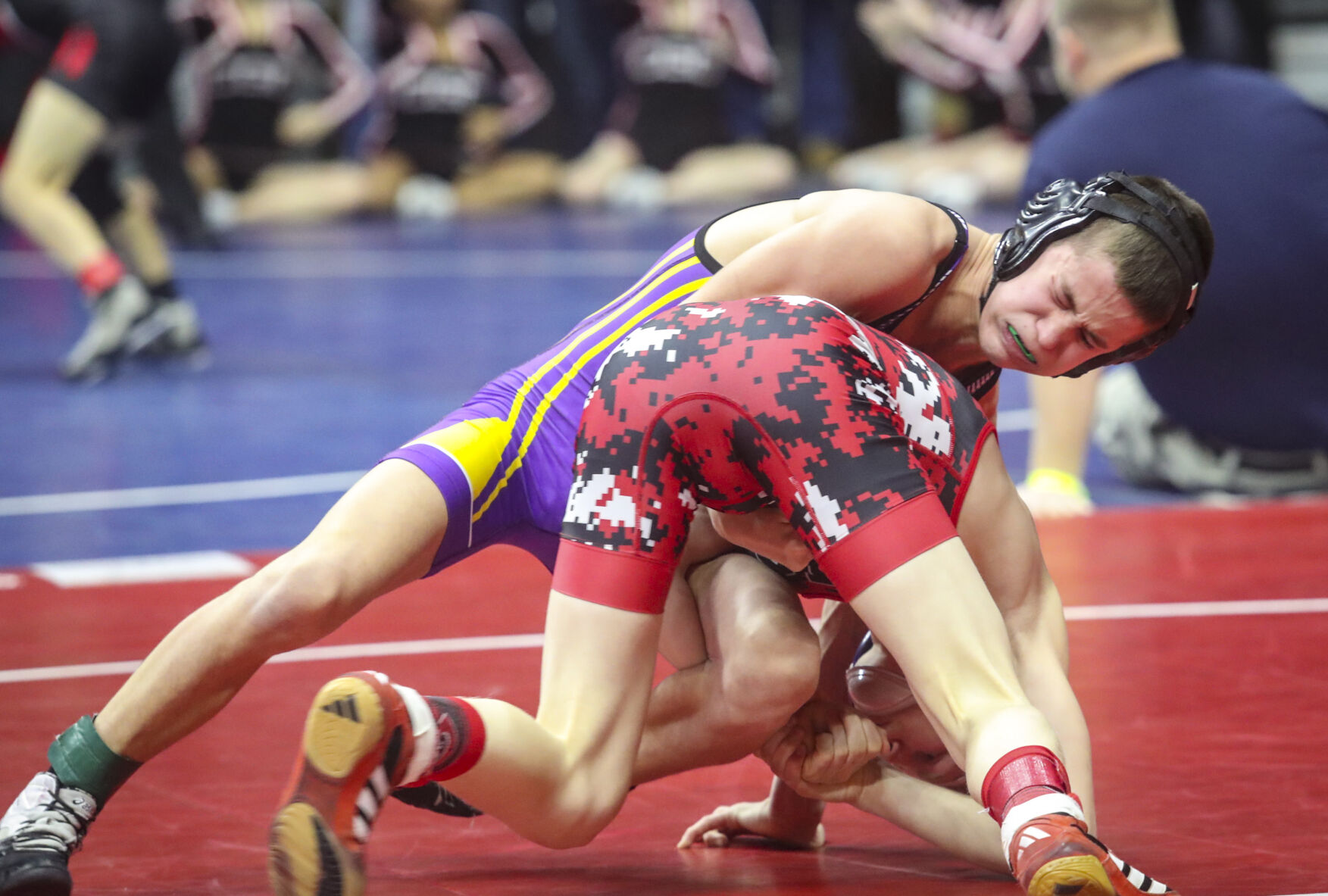 021518-STATE-WRESTLING-2A-ROUND1-001